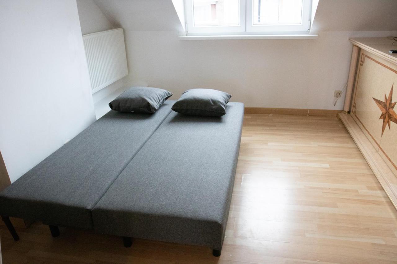 West Side Roses Appartement Ostenda Esterno foto