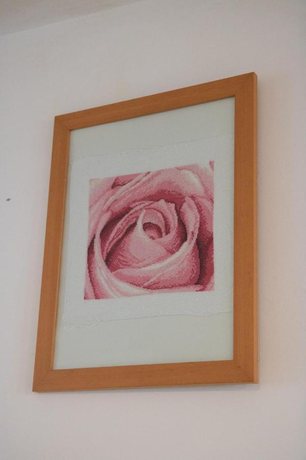 West Side Roses Appartement Ostenda Esterno foto