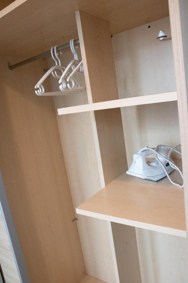 West Side Roses Appartement Ostenda Esterno foto