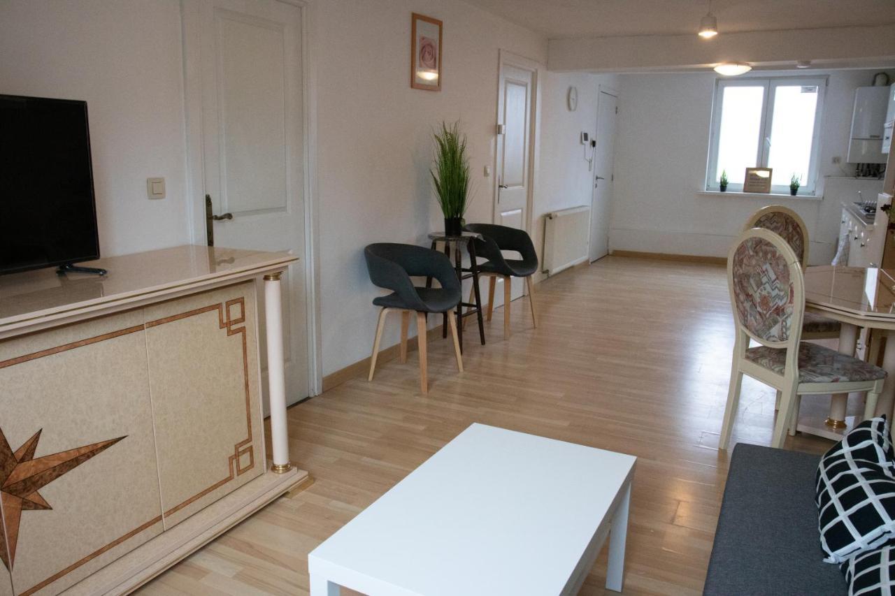 West Side Roses Appartement Ostenda Esterno foto